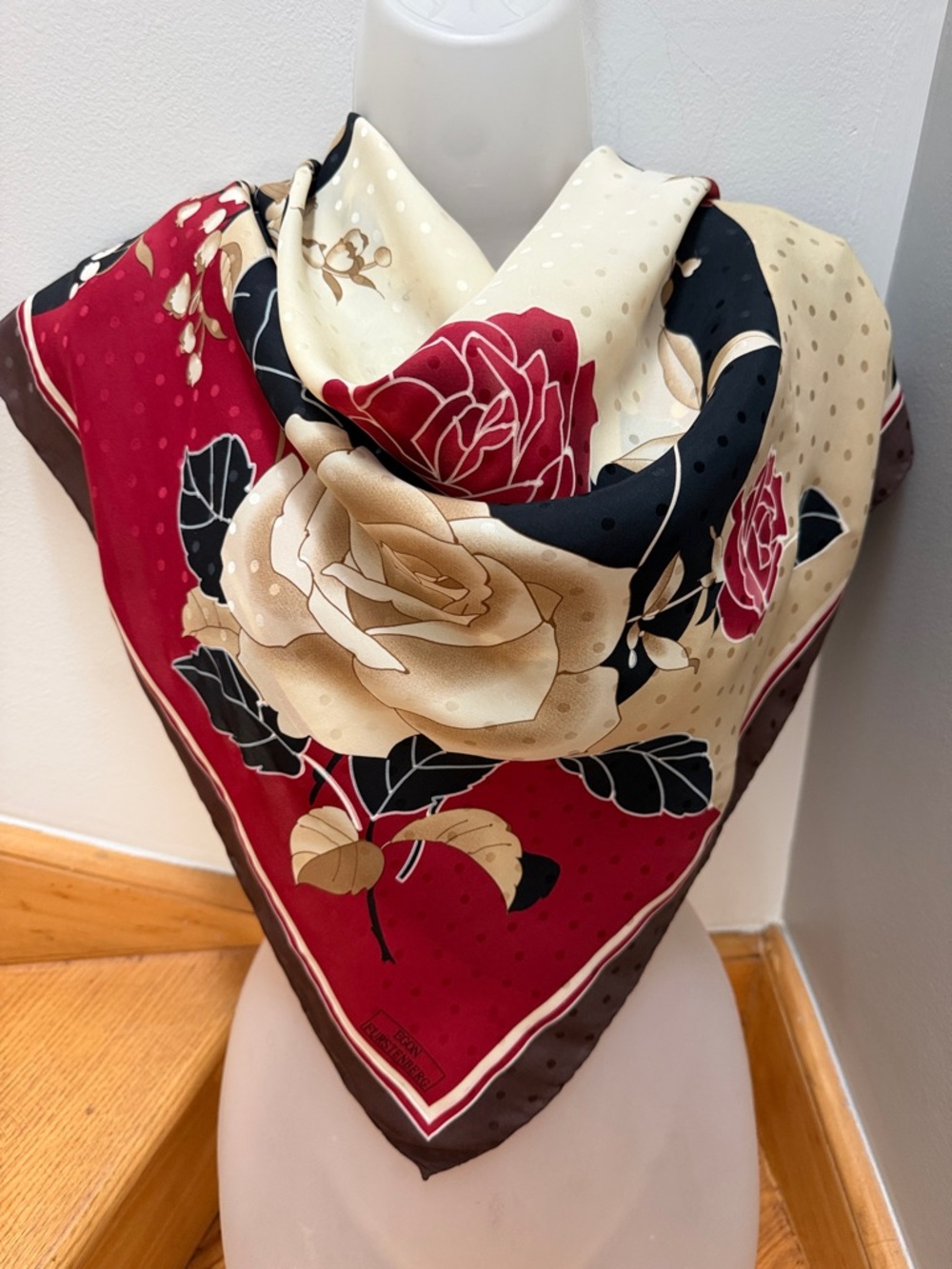VTG Stunning Egon von Fürstenberg Vintage Silk Scarf Roses & Lily of the Valley